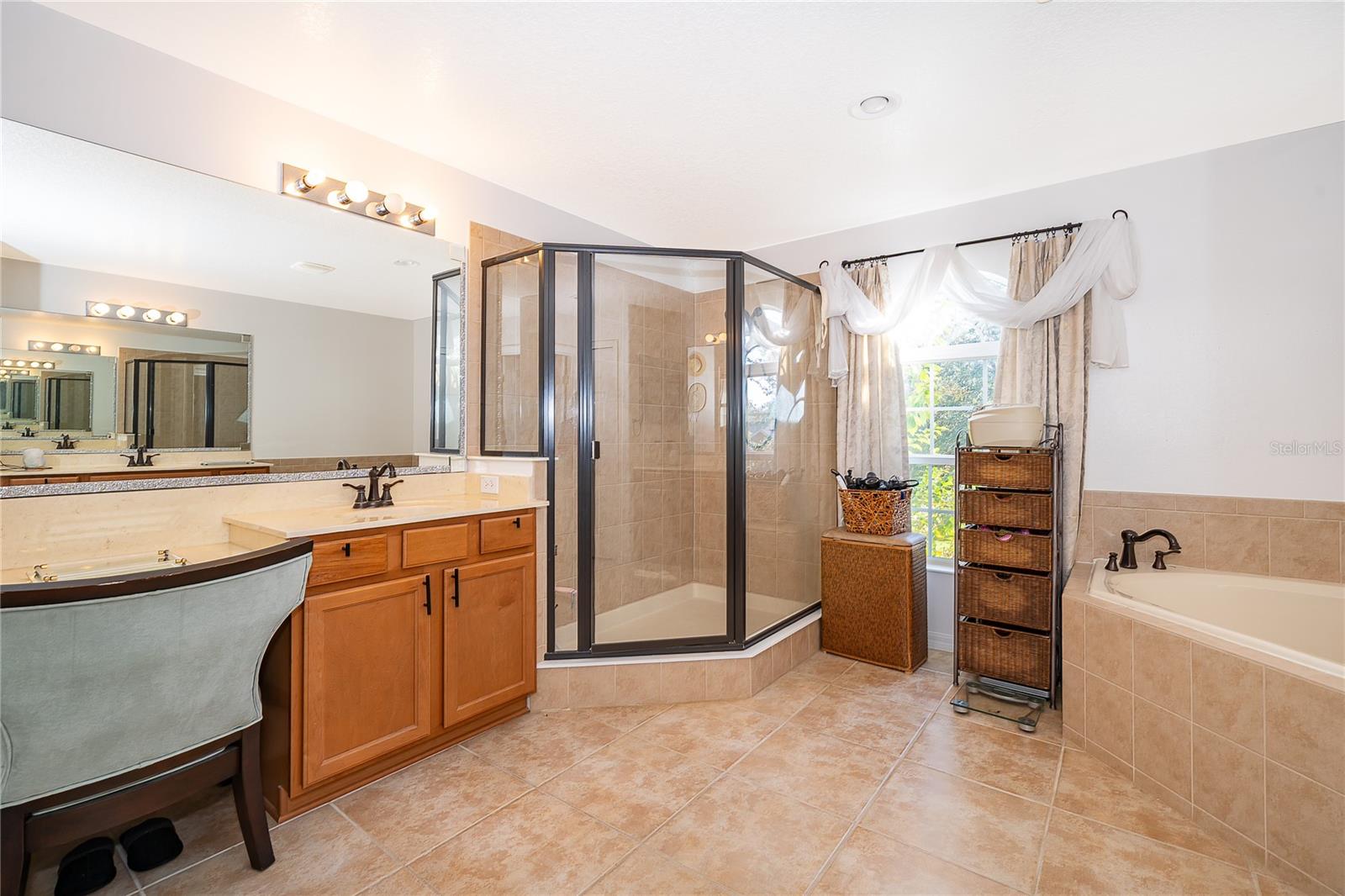 Image 32 of 34 For 1439 Barn Owl Loop