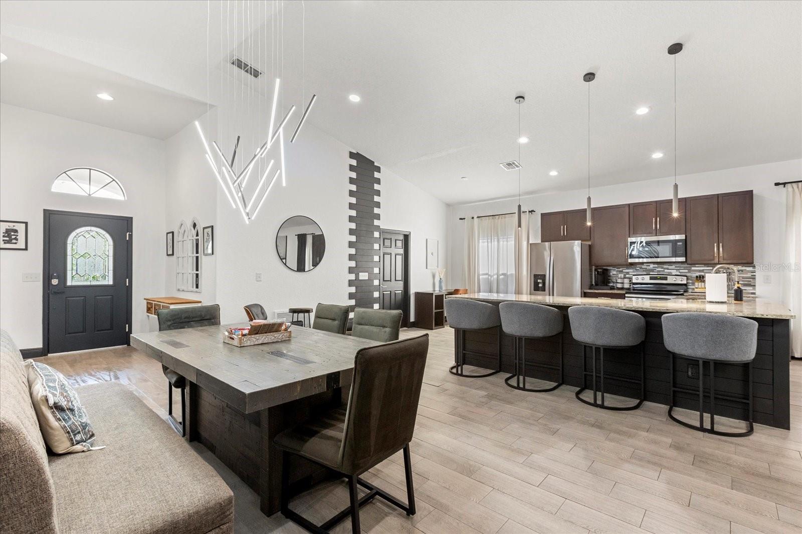 Image 11 of 37 For 2782 Roccella Court