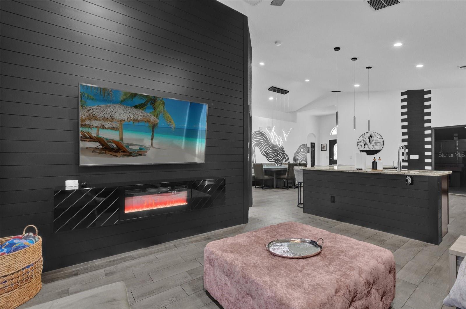 Image 5 of 37 For 2782 Roccella Court