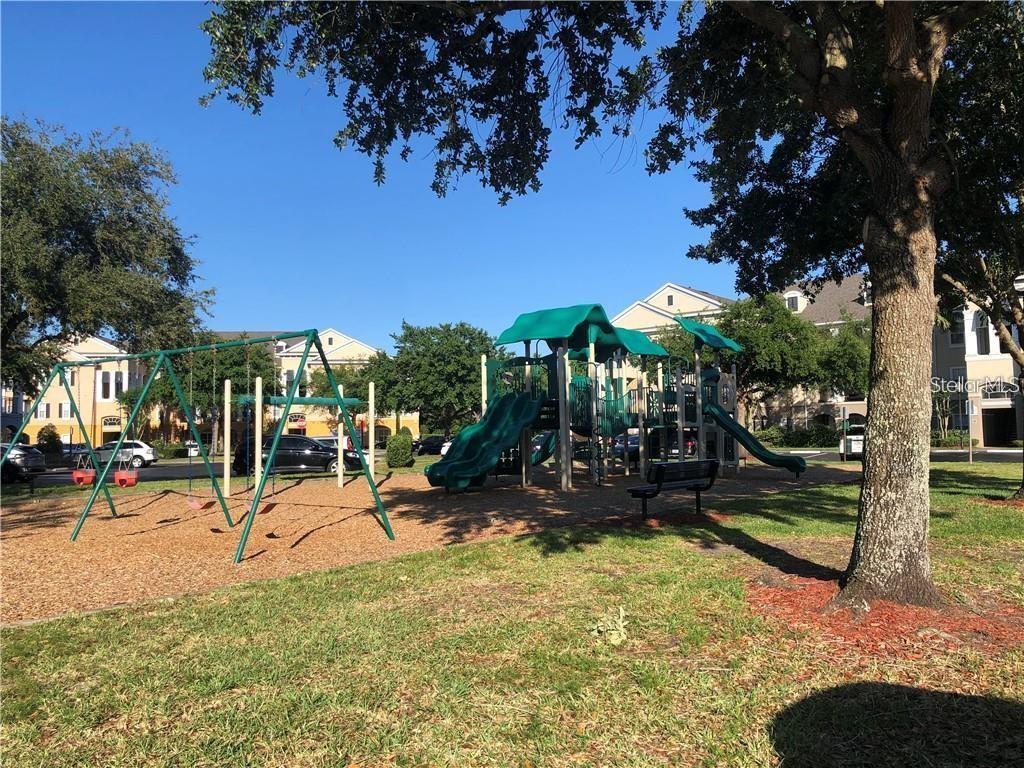 Image 17 of 28 For 3593 Conroy Road 421