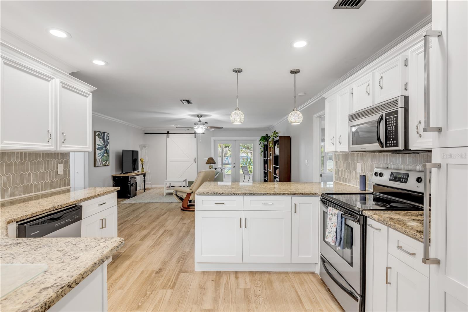 Image 10 of 36 For 2409 Kumquat Drive