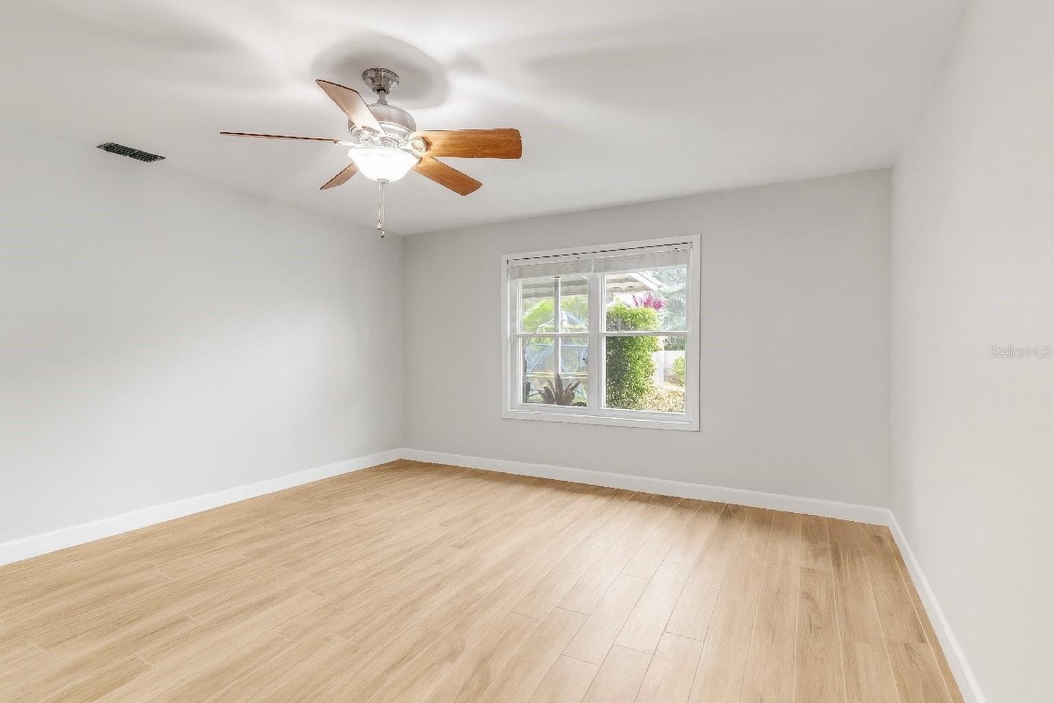 Image 17 of 36 For 2409 Kumquat Drive