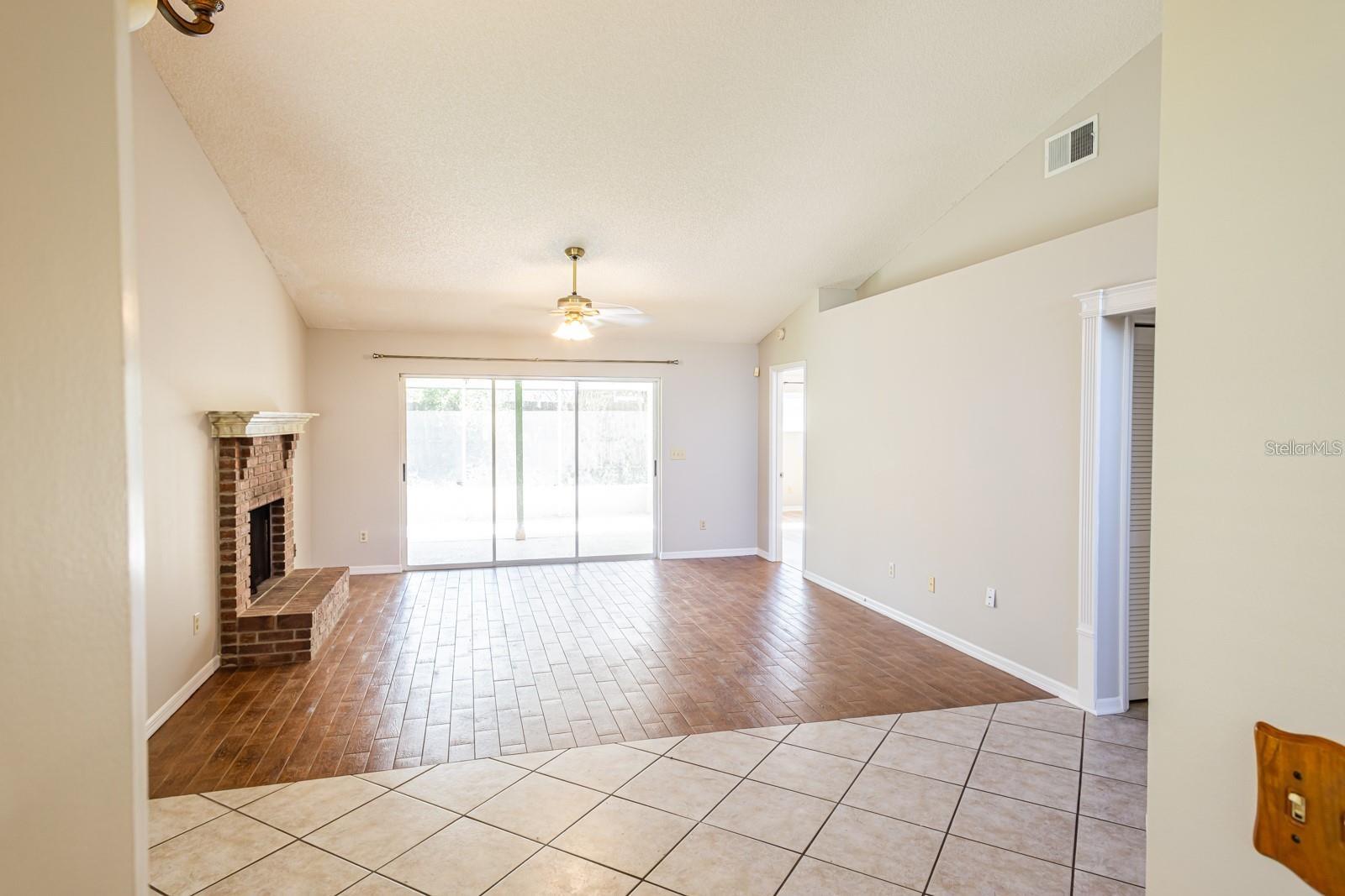 Image 2 of 11 For 1015 Pearson Drive