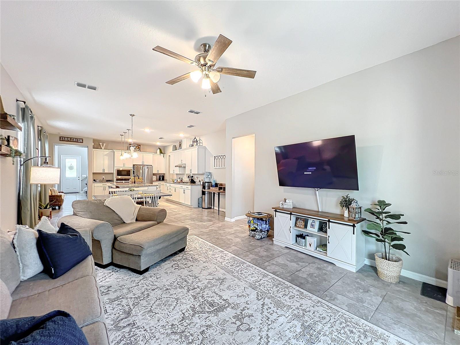 Image 10 of 24 For 2276 Emerald Springs Drive