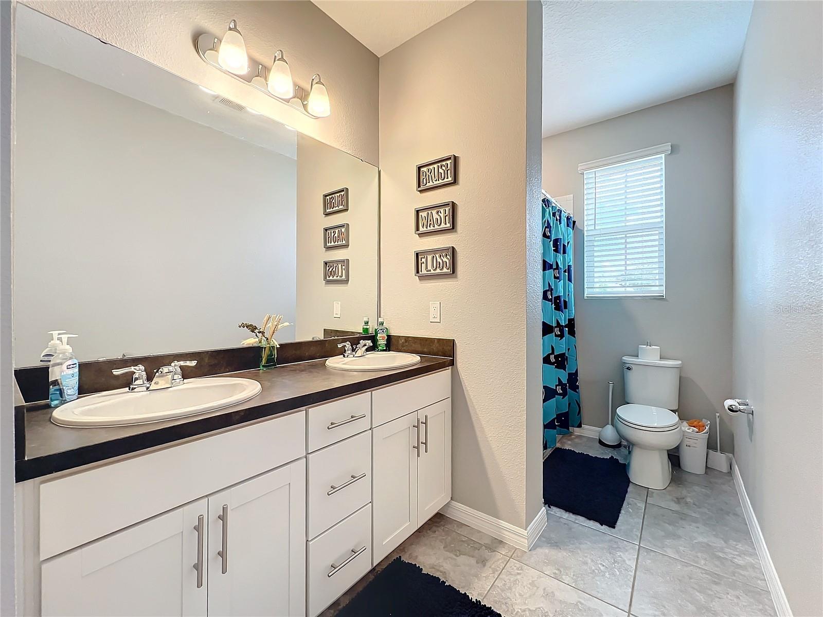 Image 15 of 24 For 2276 Emerald Springs Drive