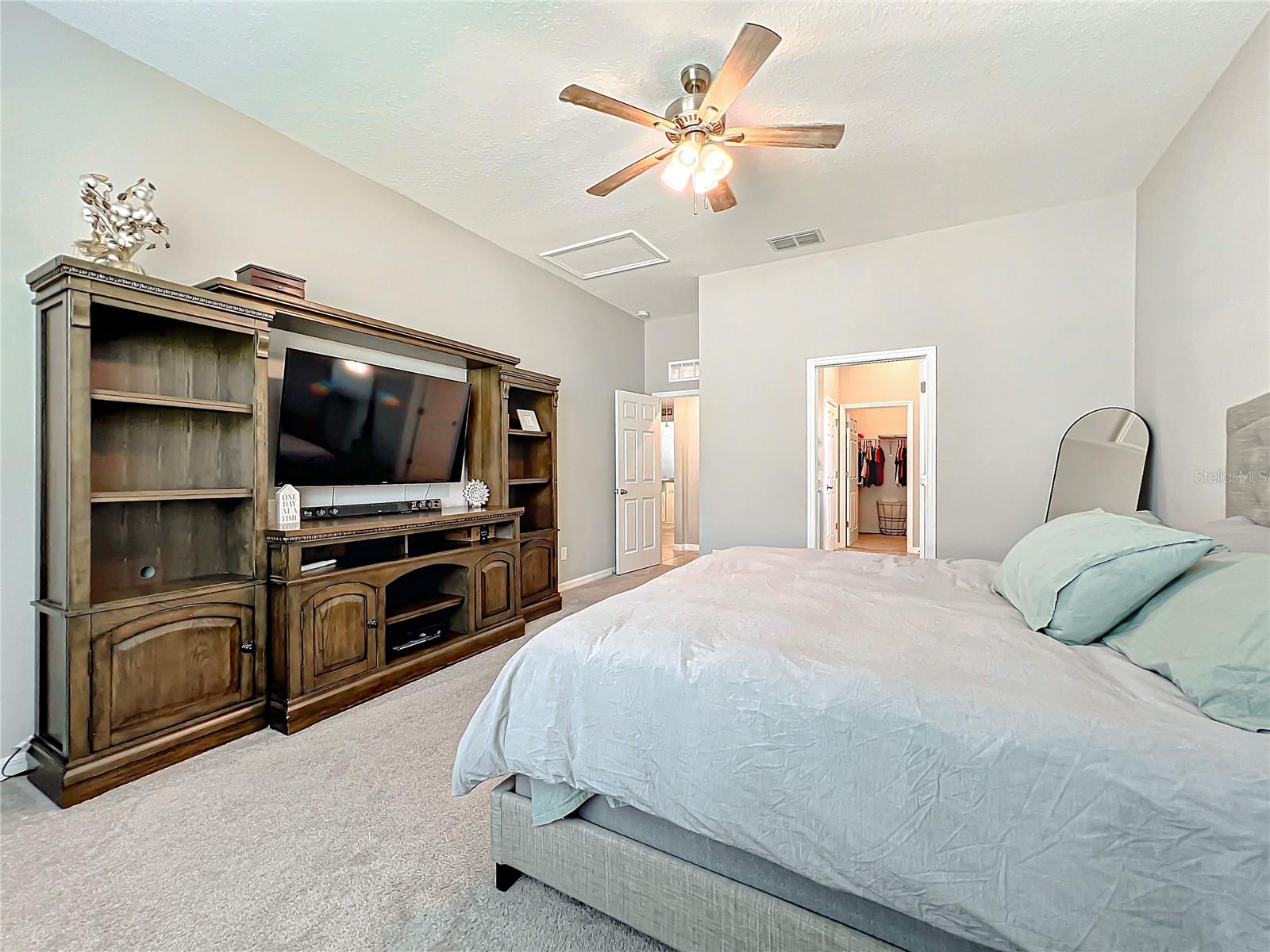 Image 17 of 24 For 2276 Emerald Springs Drive