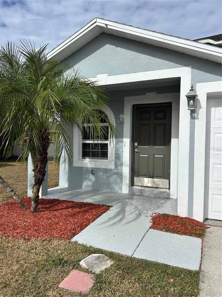 Image 4 of 21 For 3923 Warbler Drive