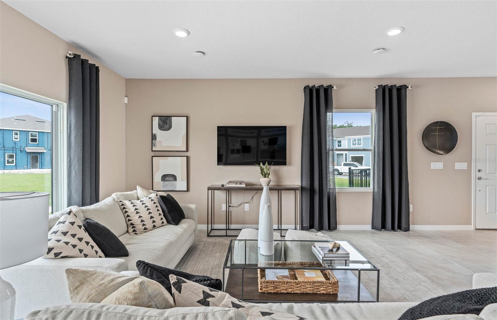 Image 12 of 25 For 450 Magnolia Chase Court