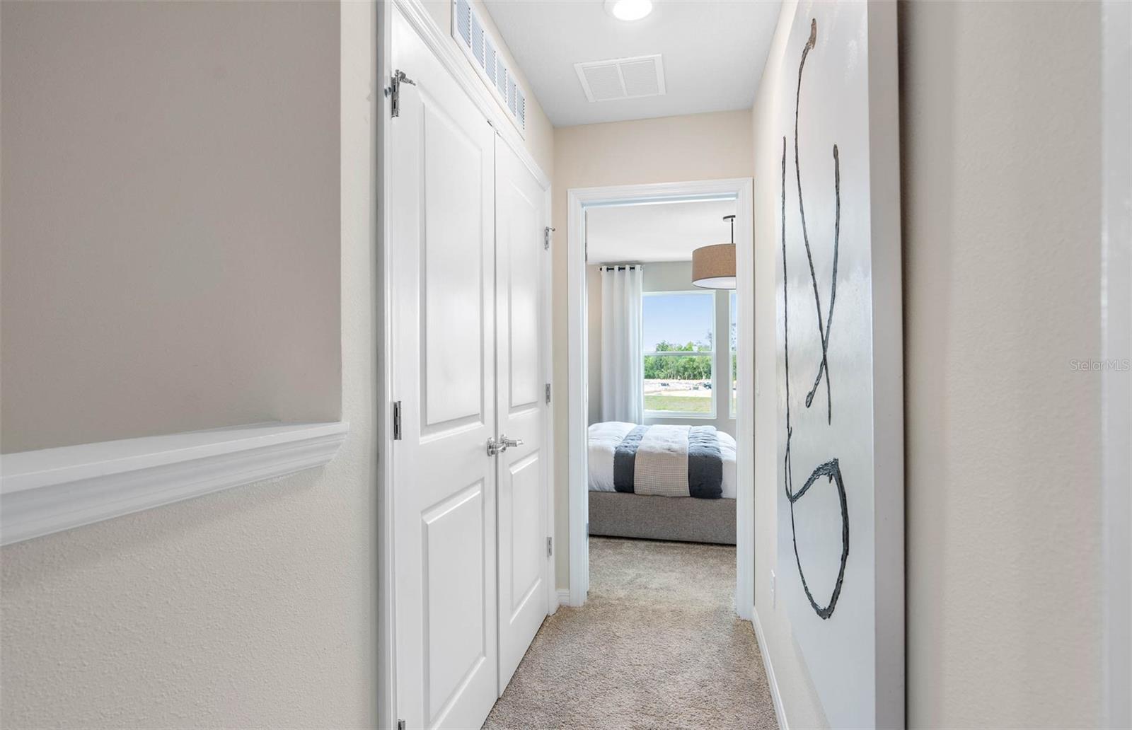 Image 15 of 25 For 450 Magnolia Chase Court