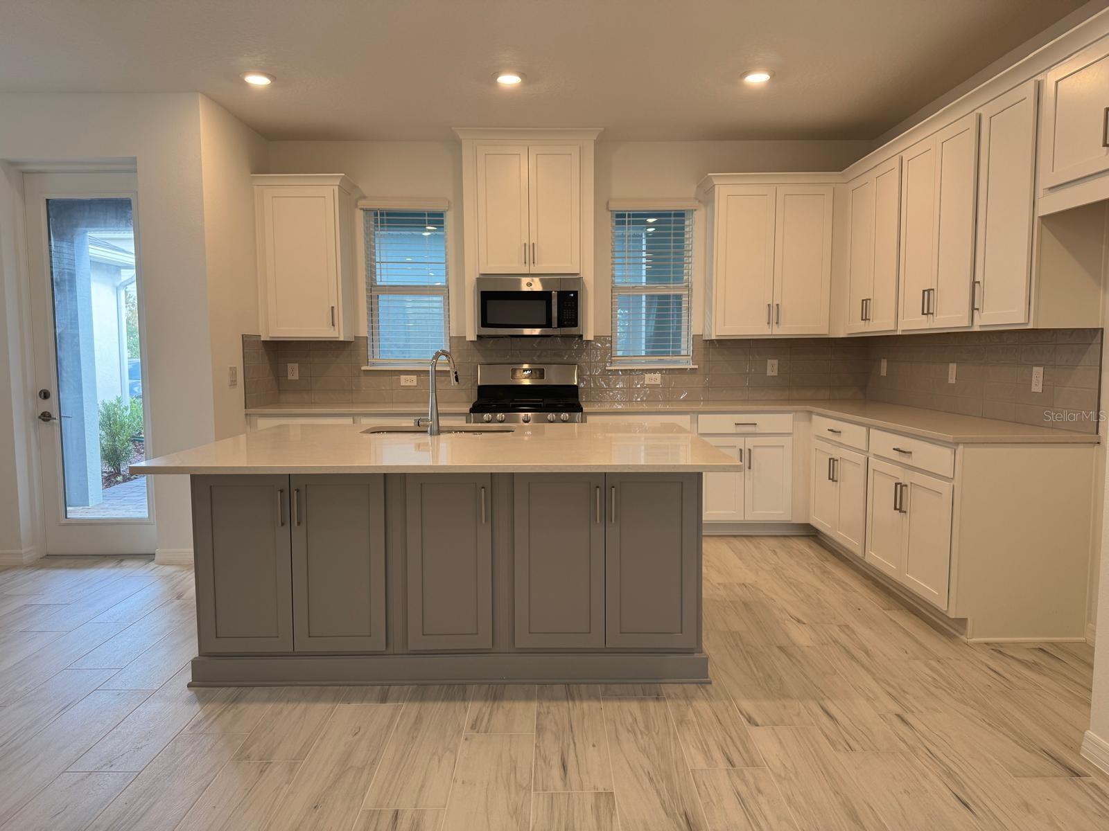 Image 3 of 20 For 12767 Harvest Rain Avenue