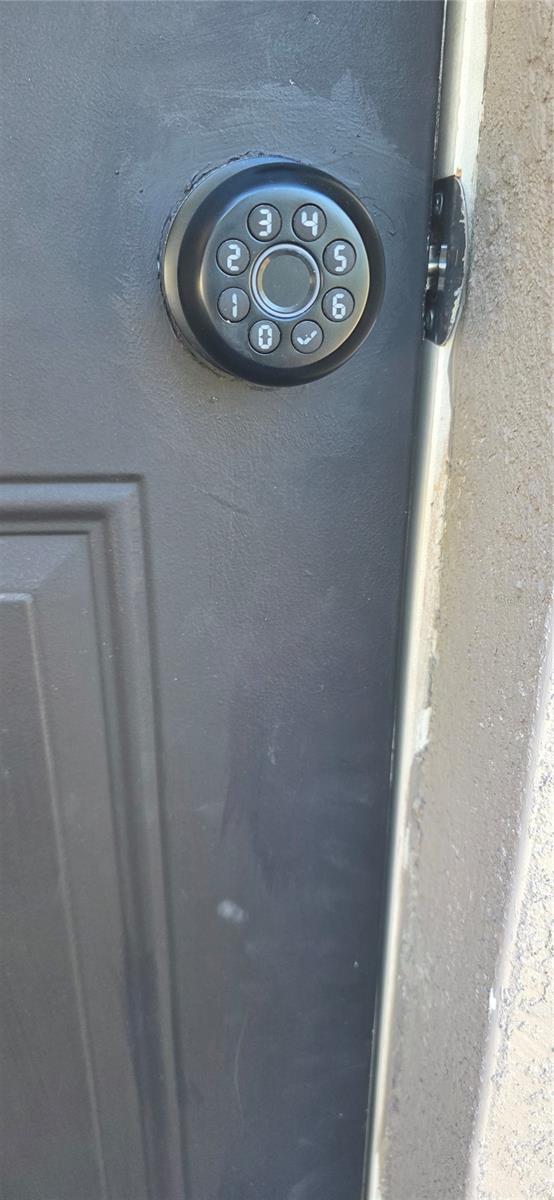 Image 17 of 35 For 1805 15th Street