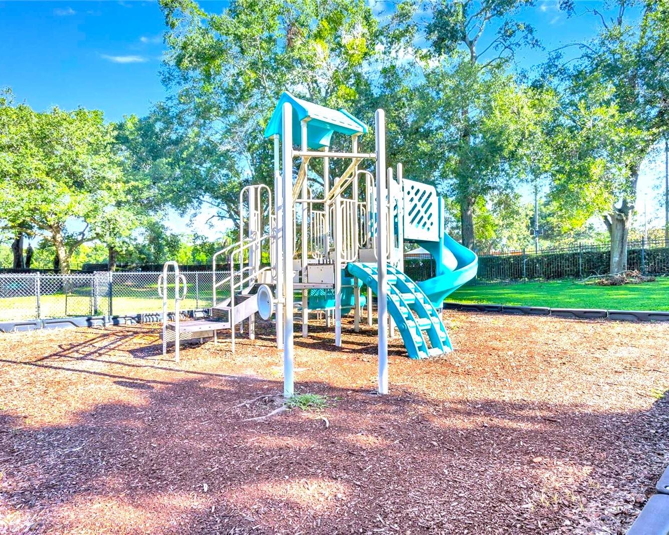 Image 7 of 10 For 5424 Michigan Street 5