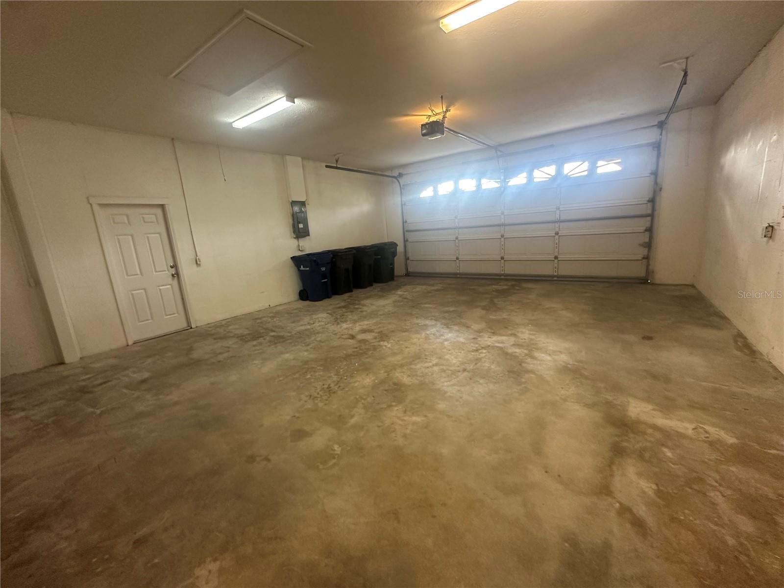 Image 17 of 21 For 4495 Diamond Circle