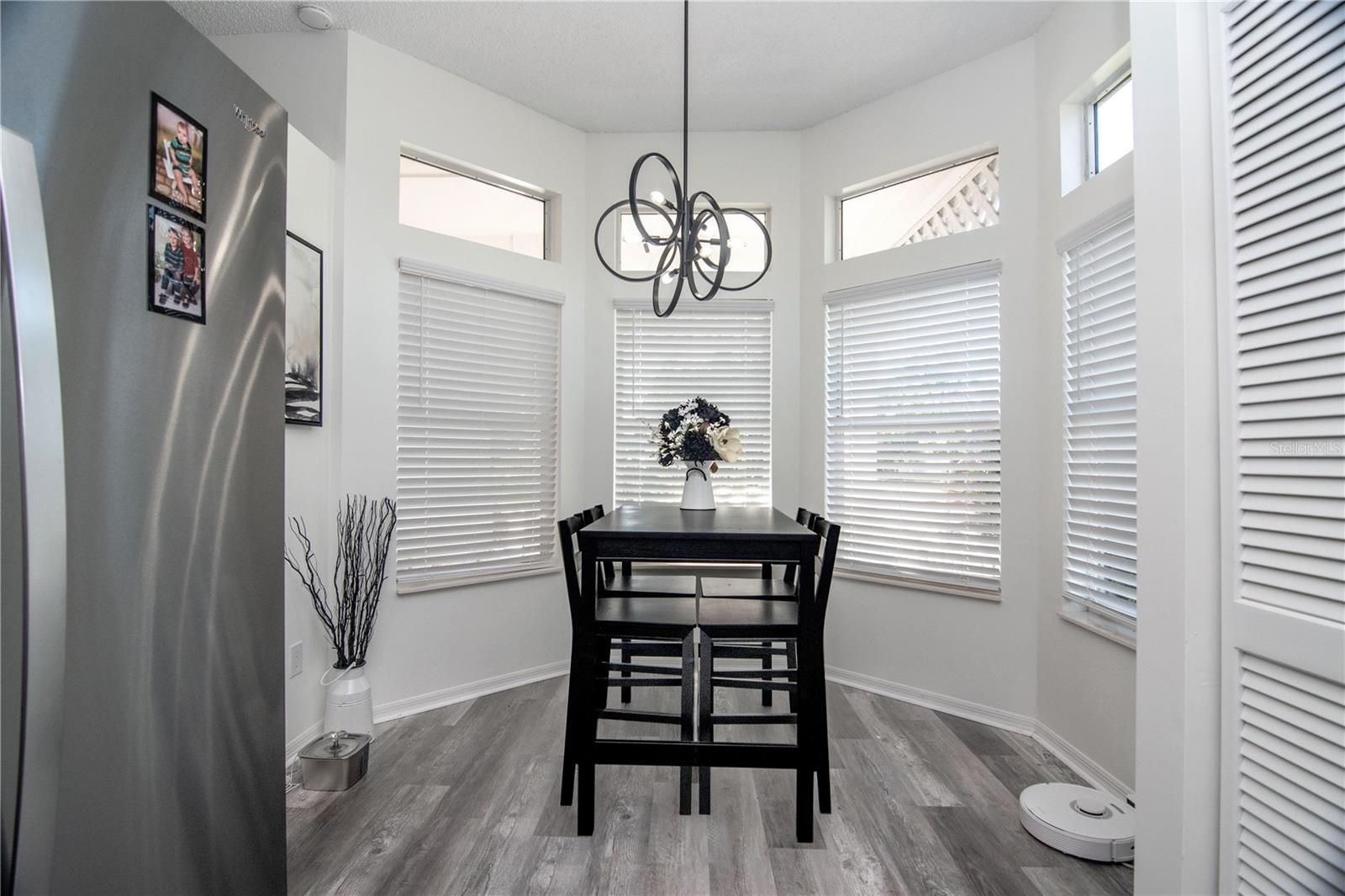 Image 11 of 37 For 358 Monika Place