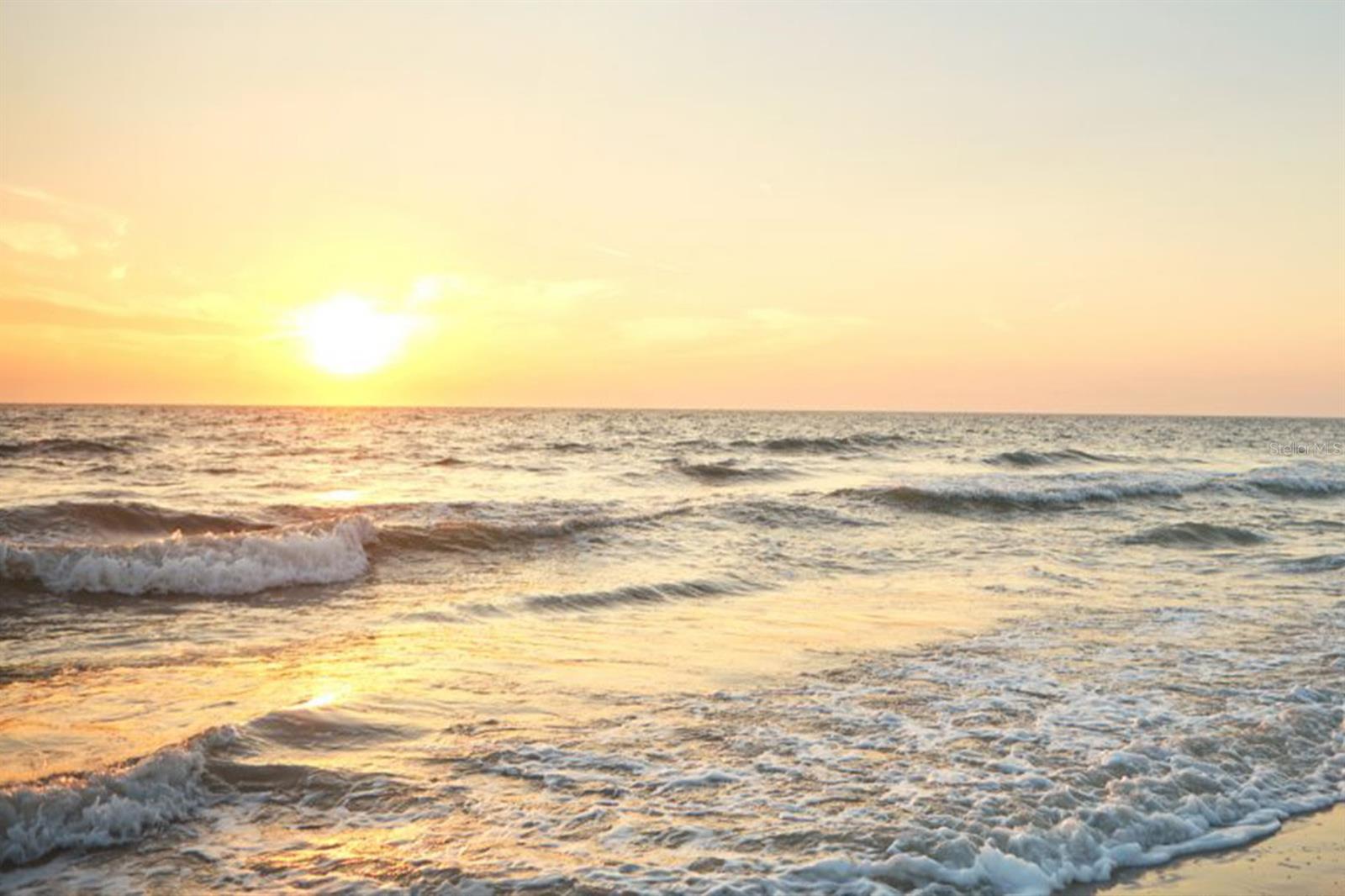 Image 2 of 37 For 358 Monika Place