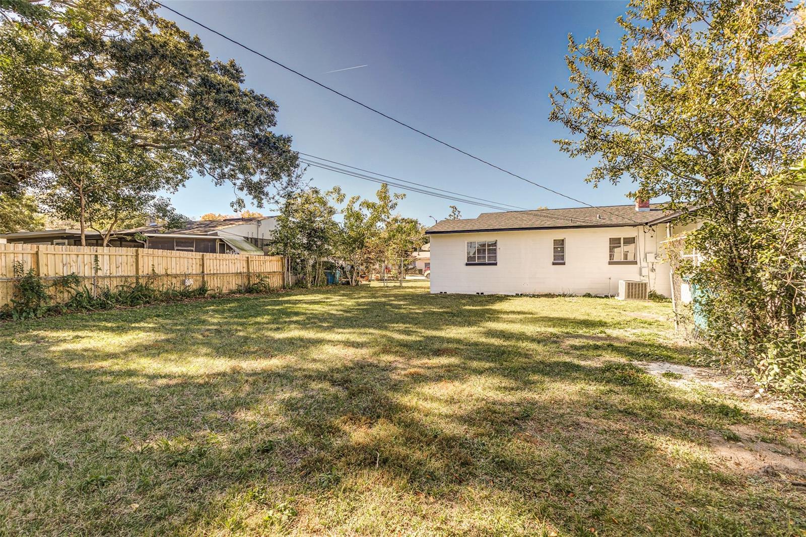 Image 24 of 27 For 561 Dollins Avenue