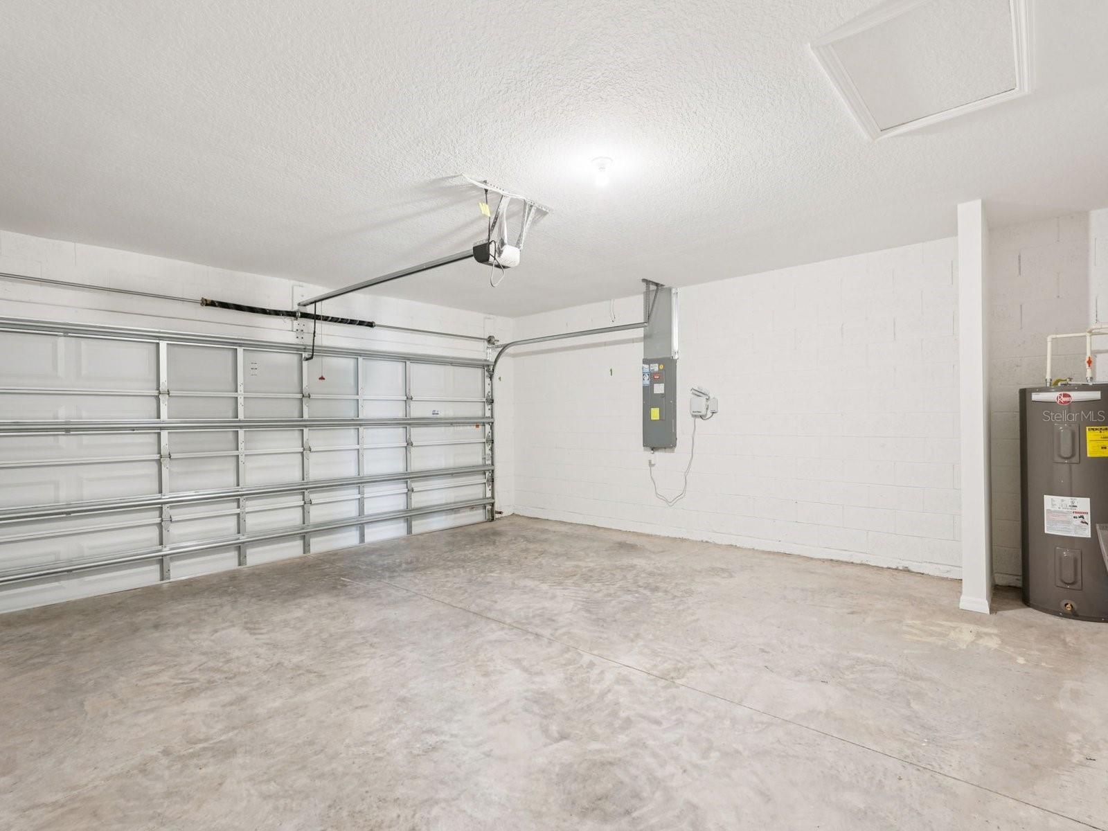 Image 28 of 31 For 236 Lazy Shore Drive