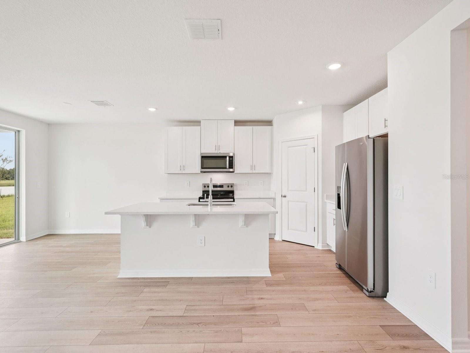 Image 6 of 31 For 236 Lazy Shore Drive