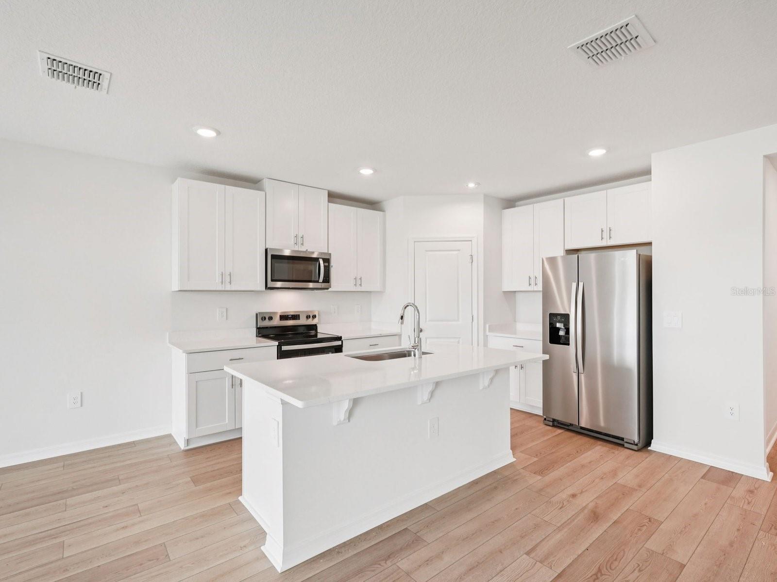 Image 9 of 31 For 236 Lazy Shore Drive