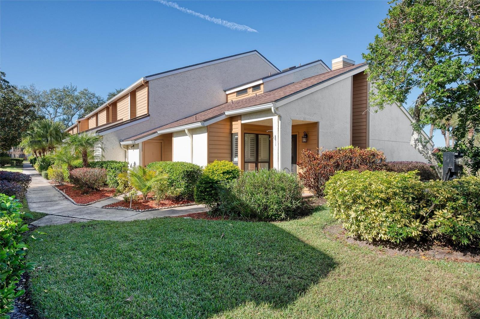 Image 40 of 56 For 2921 Clubview Drive 5l6