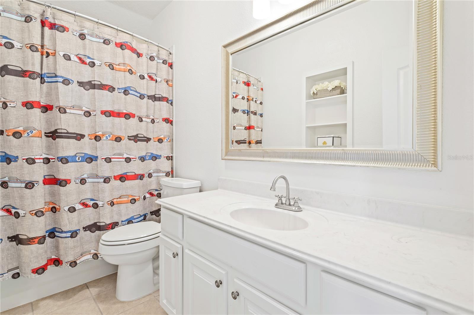 Image 27 of 34 For 2048 Hartz Alley