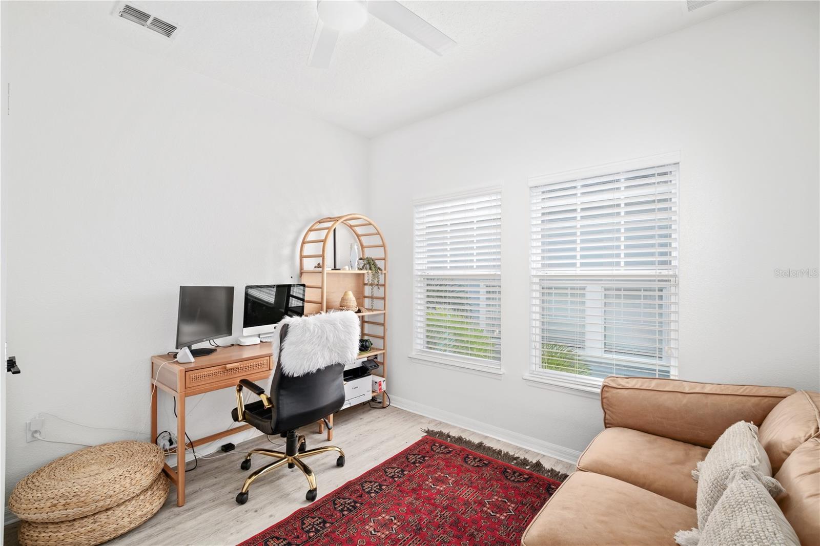 Image 28 of 34 For 2048 Hartz Alley