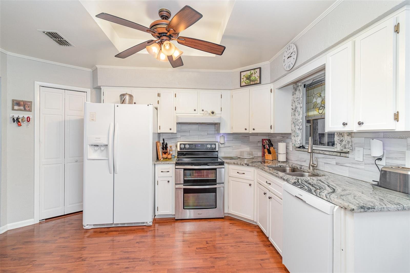 Image 12 of 30 For 506 Galloway Court