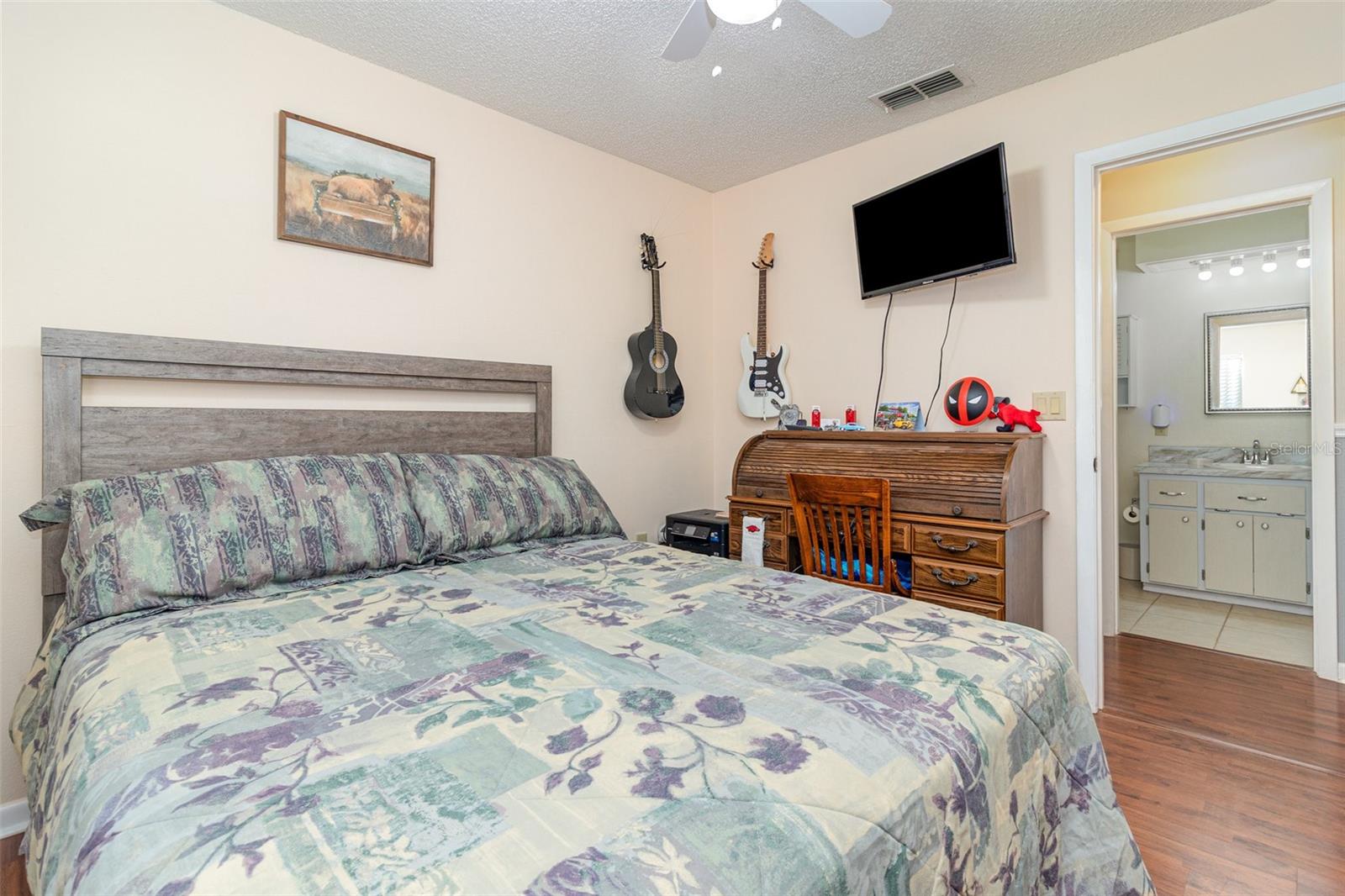 Image 23 of 30 For 506 Galloway Court