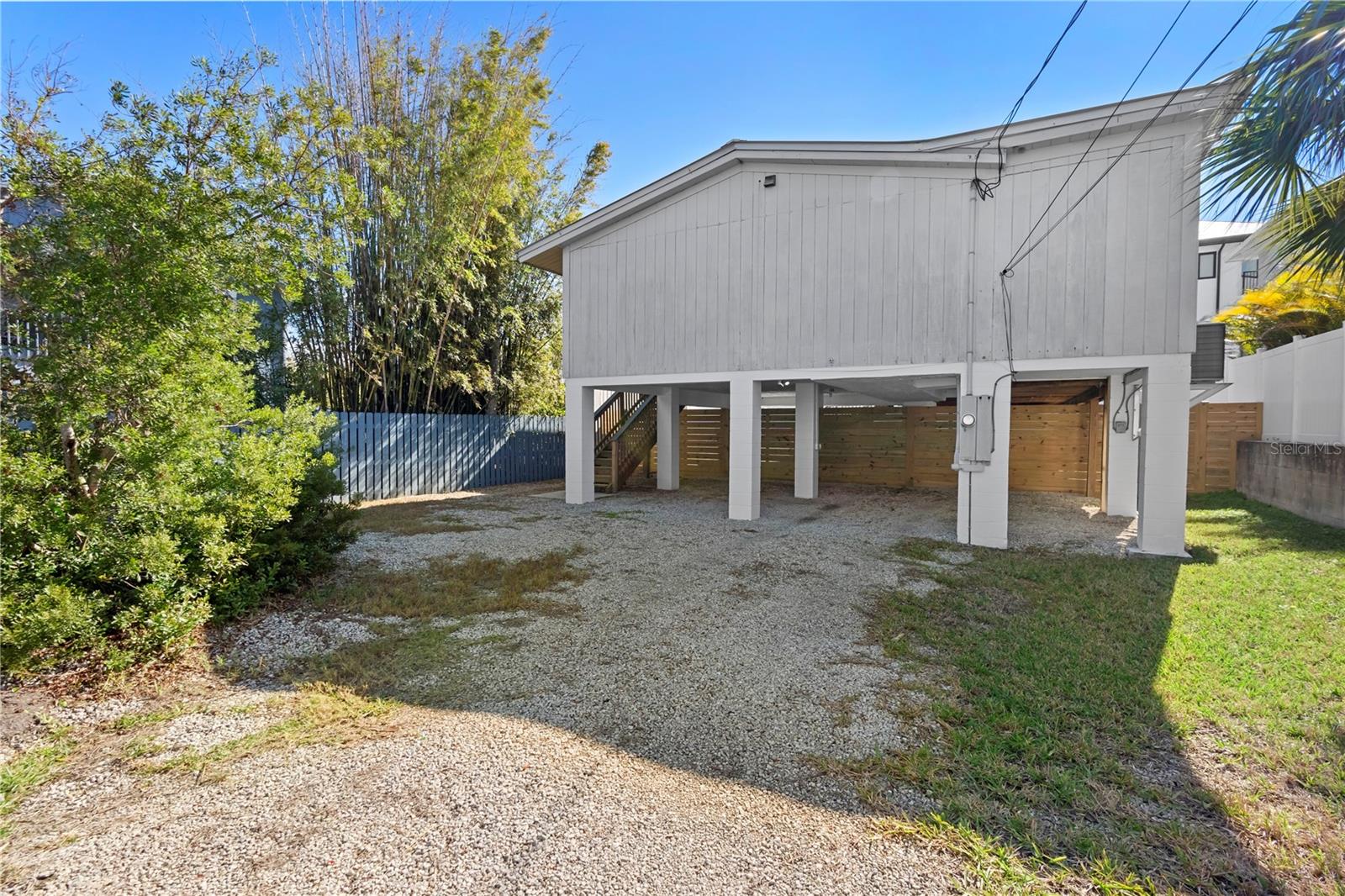 Image 36 of 40 For 830 Garfish Avenue