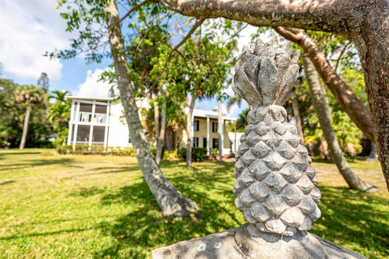 Image 3 of 43 For 13377 Indian River Dr