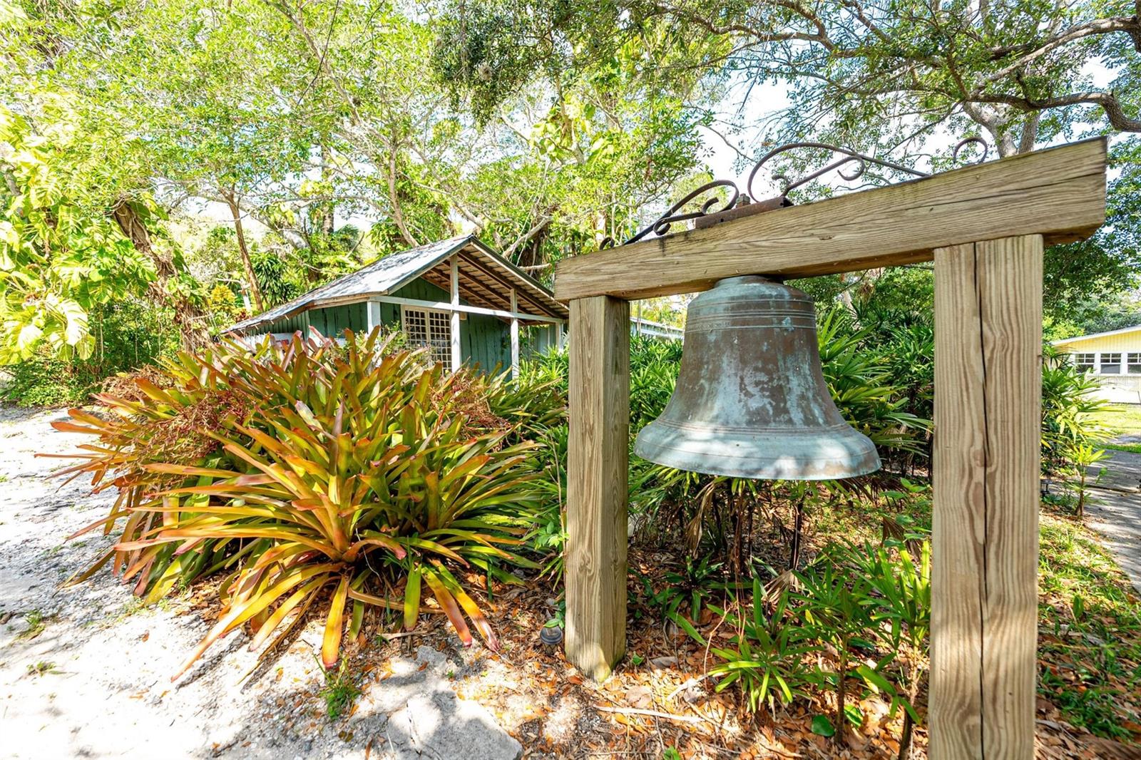 Image 6 of 43 For 13377 Indian River Dr