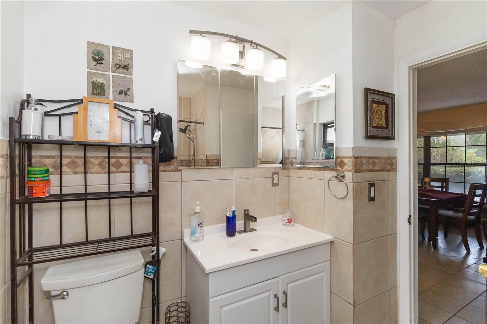 Image 17 of 20 For 841 Black Oak Court