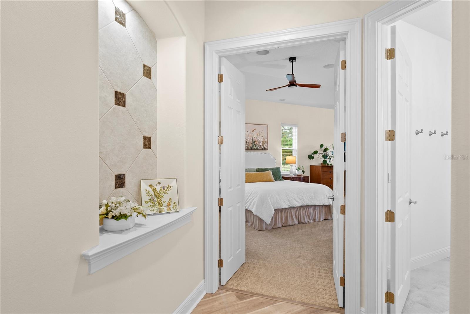 Image 11 of 56 For 19807 Eagle Run