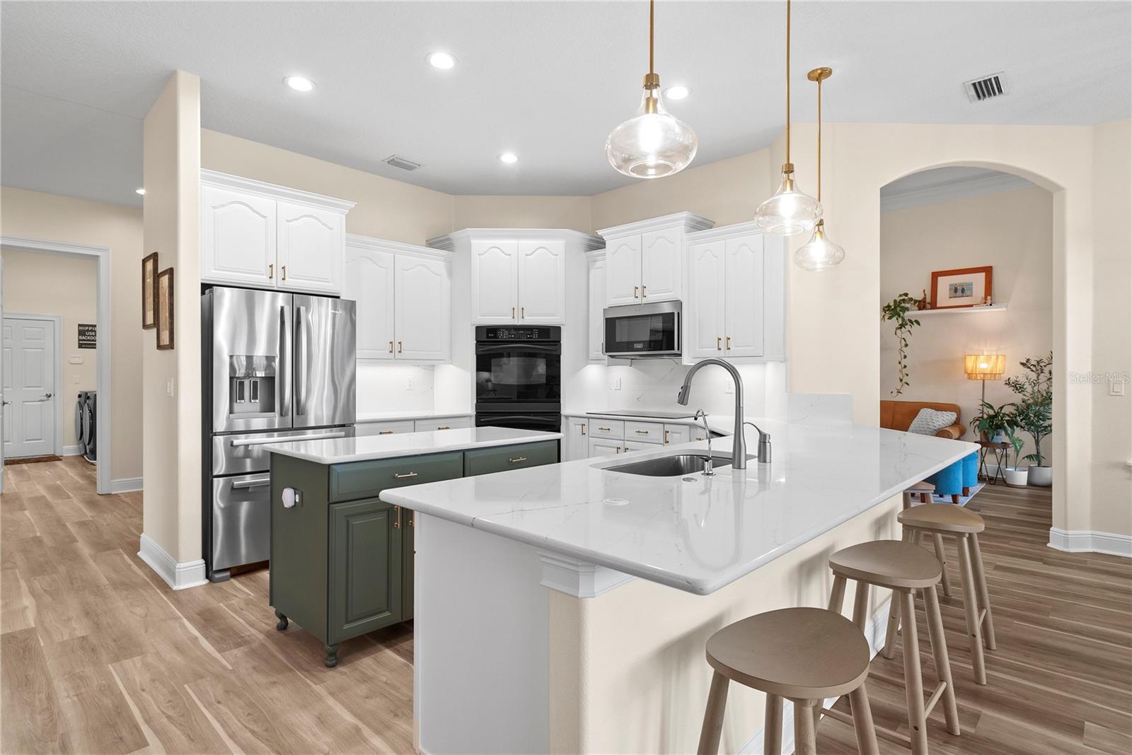 Image 24 of 56 For 19807 Eagle Run