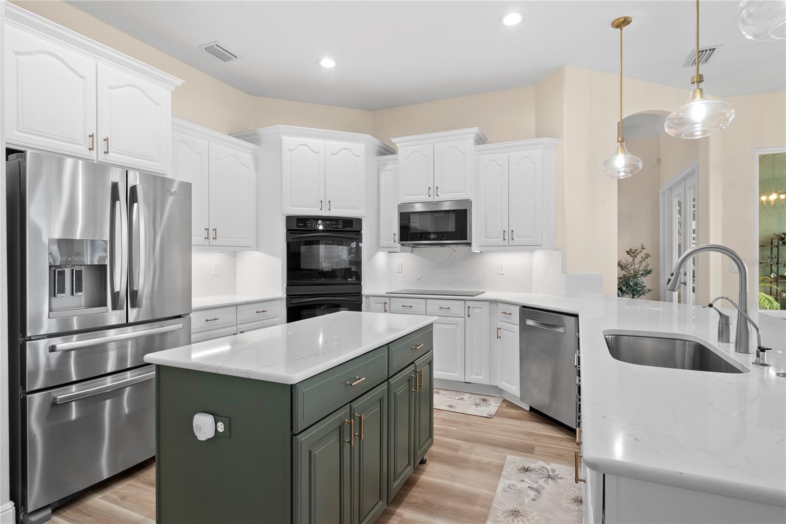 Image 26 of 56 For 19807 Eagle Run