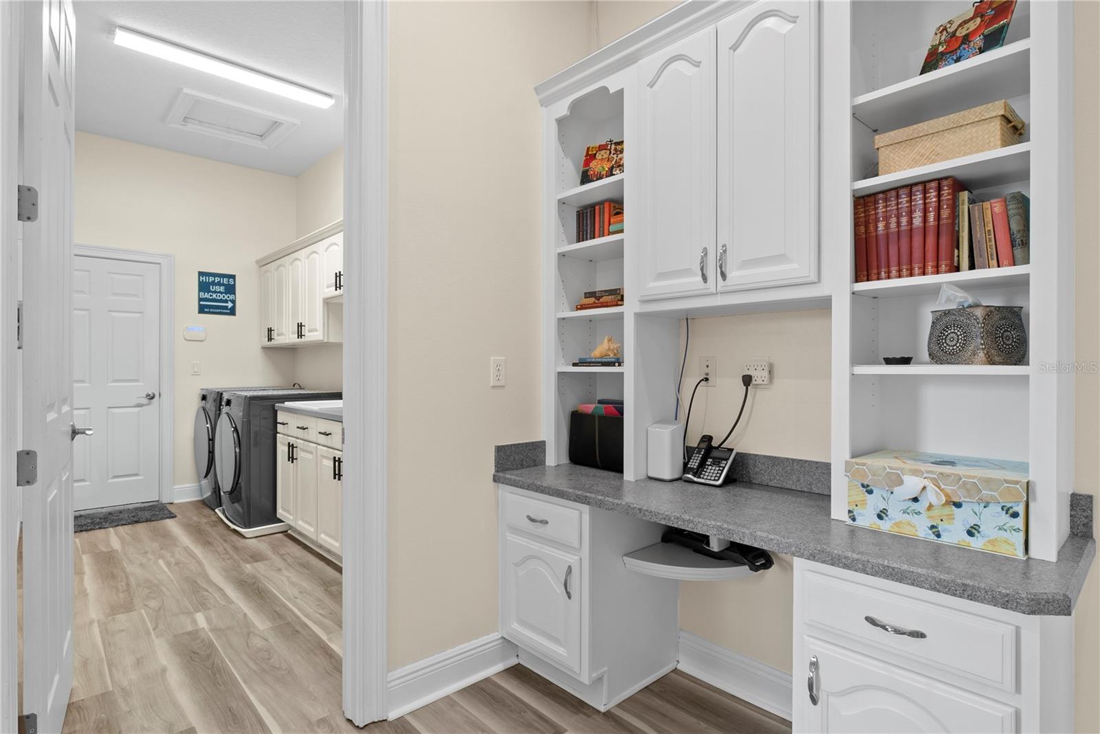 Image 39 of 56 For 19807 Eagle Run