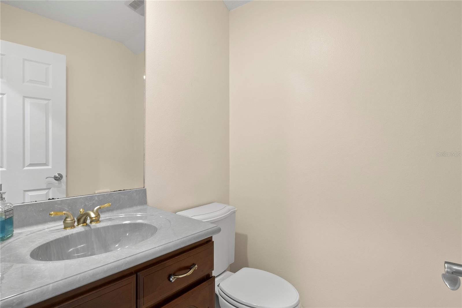 Image 44 of 56 For 19807 Eagle Run