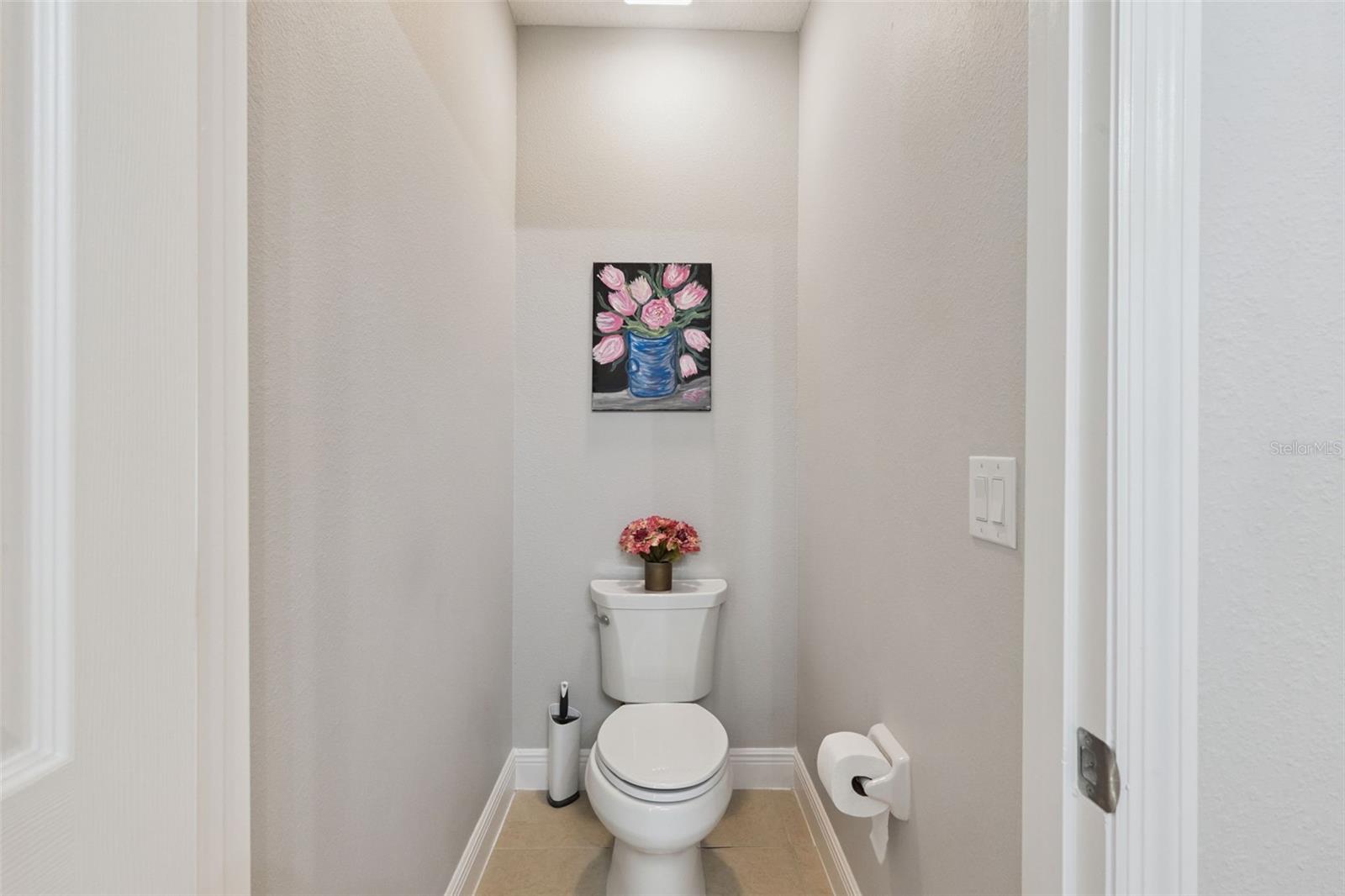 Image 28 of 52 For 325 Guadlupe Street