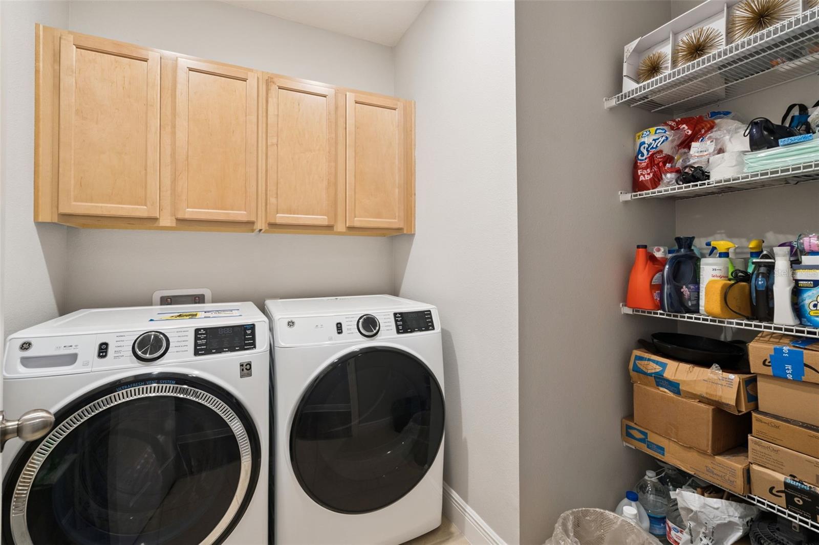 Image 38 of 52 For 325 Guadlupe Street