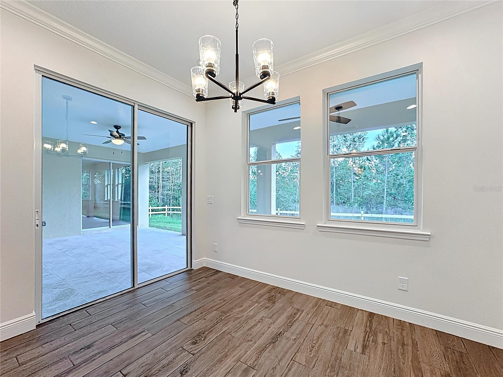 Image 20 of 55 For 18708 Reynolds Parkway