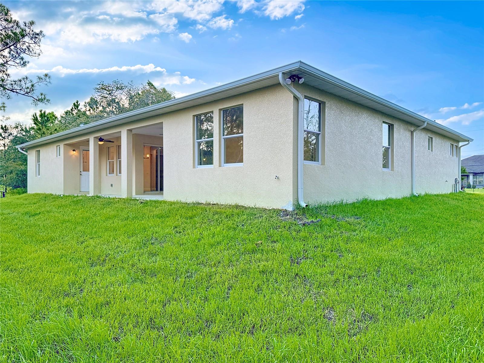 Image 53 of 55 For 18708 Reynolds Parkway