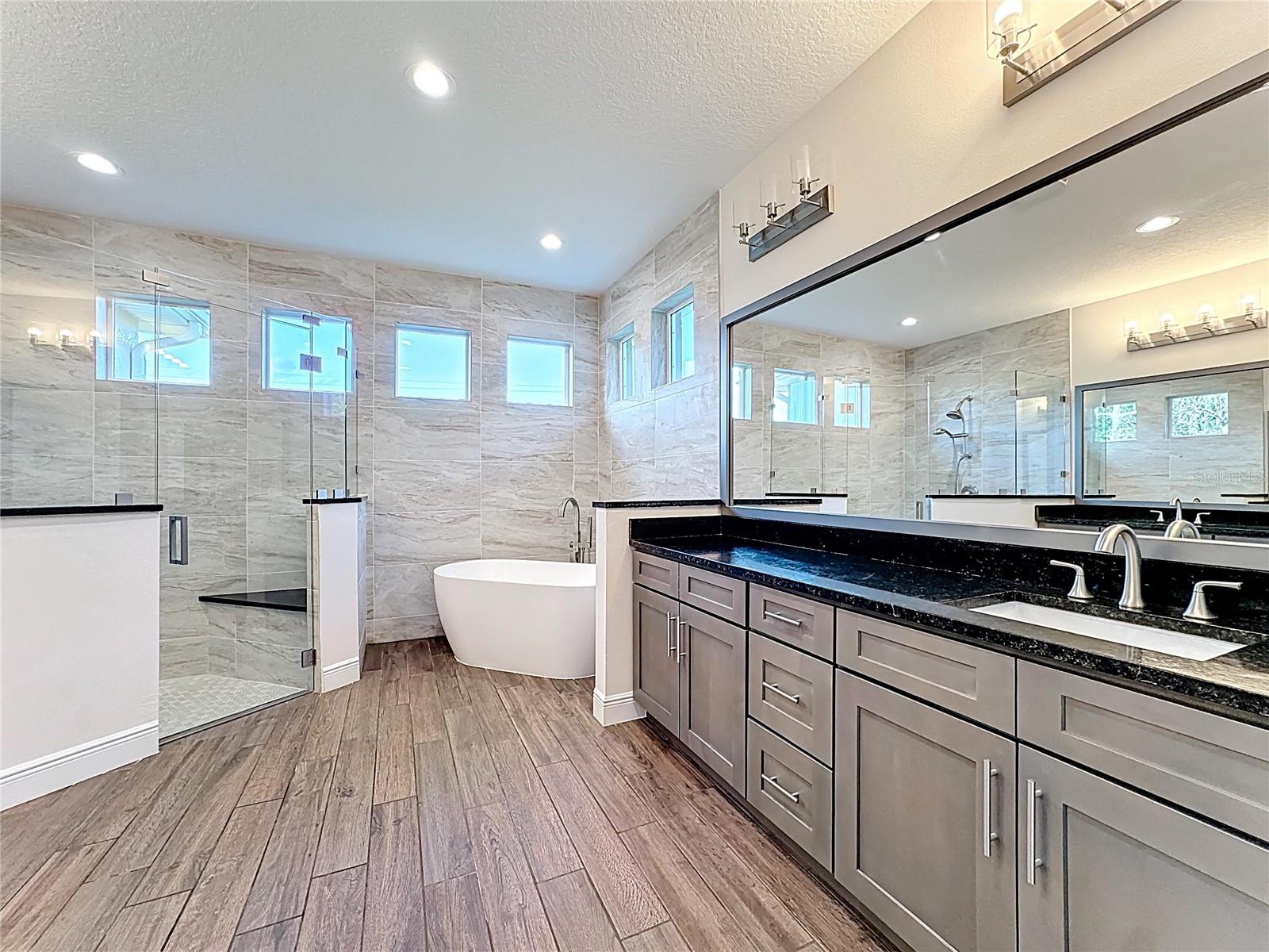 Image 6 of 55 For 18708 Reynolds Parkway