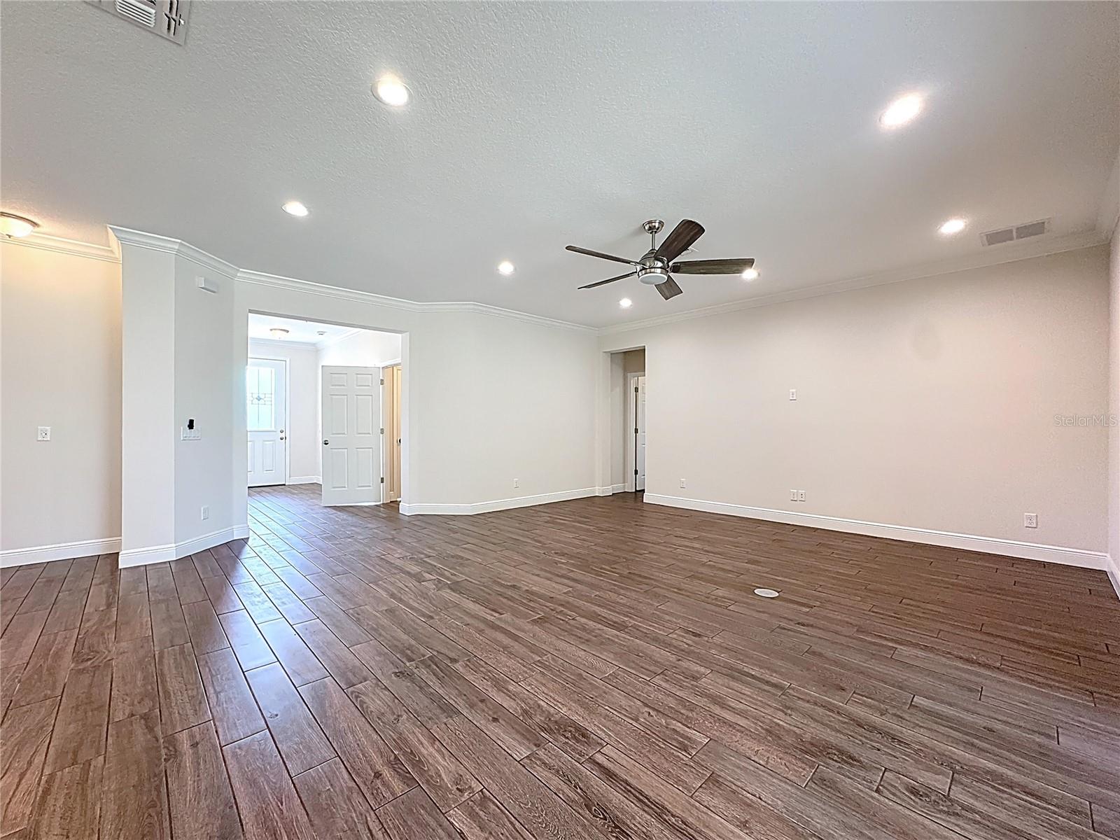 Image 13 of 71 For 3110 Carnegie Avenue