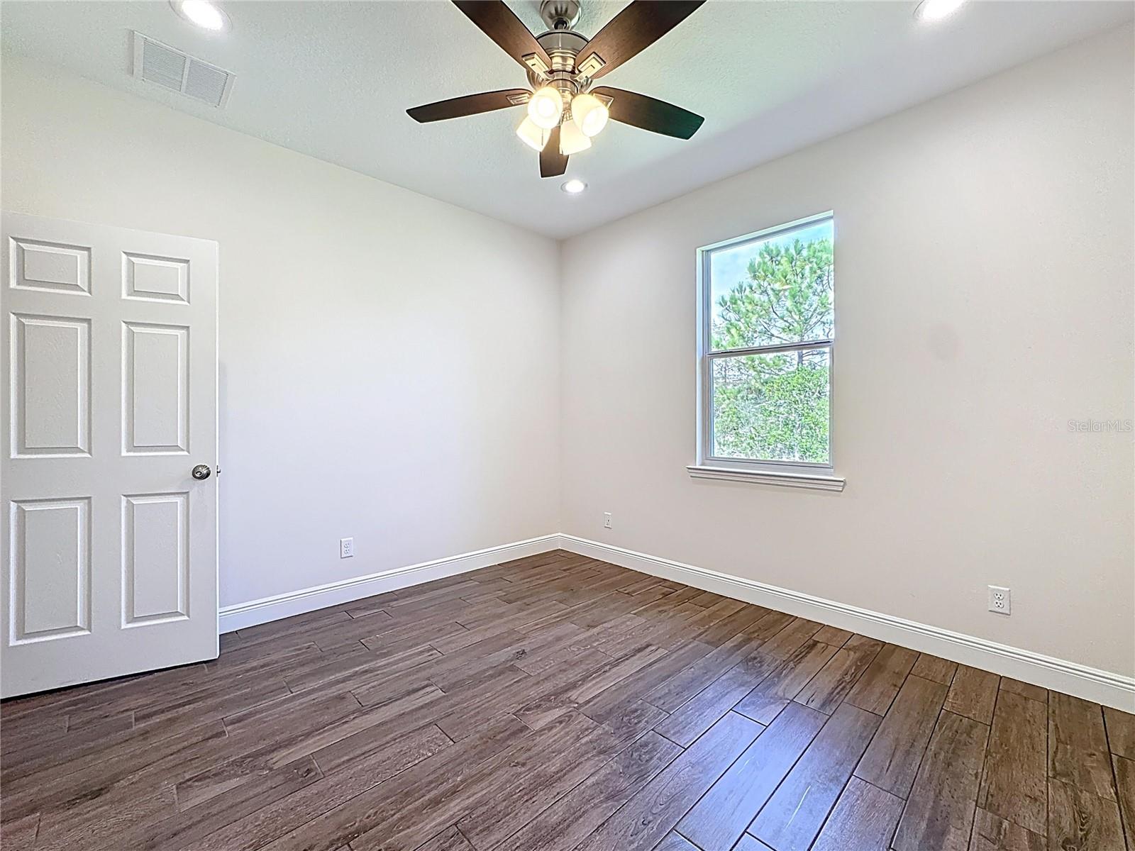 Image 43 of 71 For 3110 Carnegie Avenue