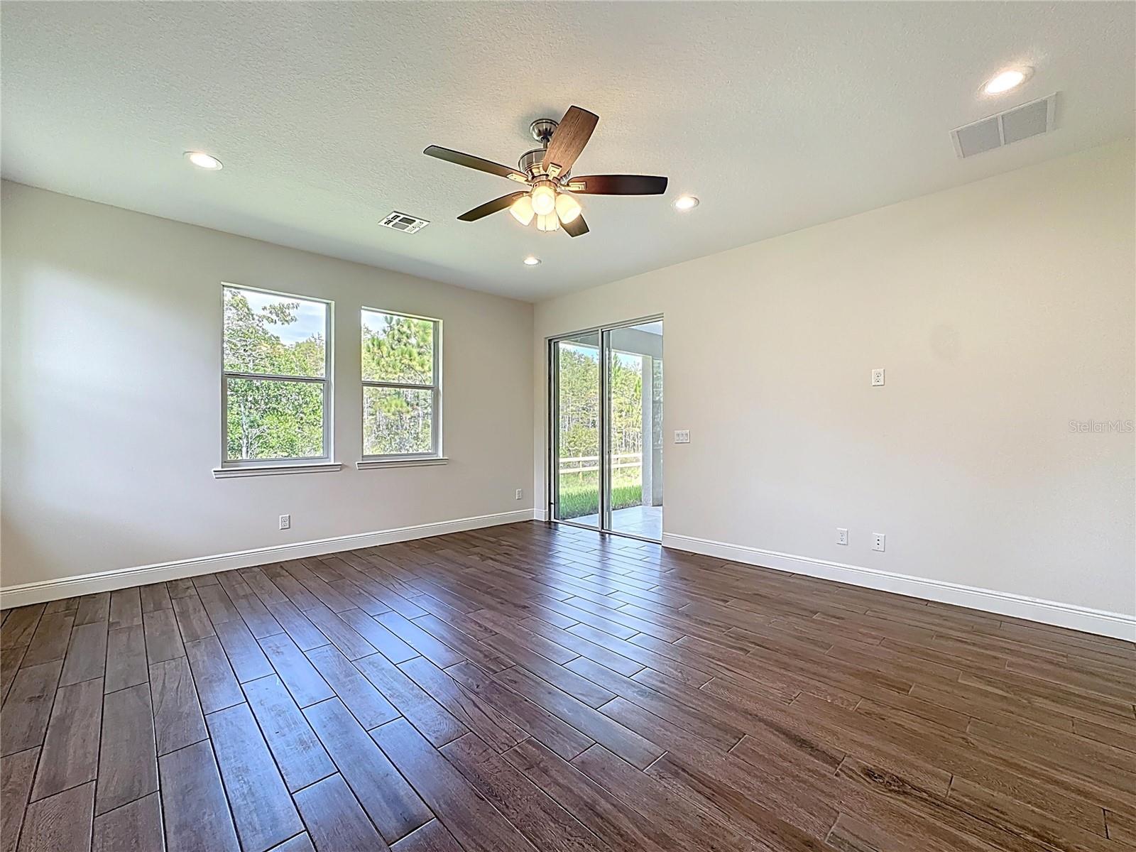 Image 49 of 71 For 3110 Carnegie Avenue