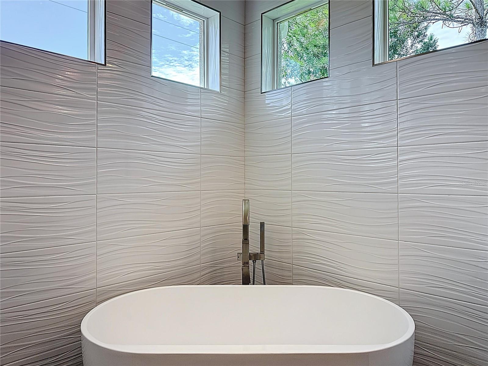 Image 53 of 71 For 3110 Carnegie Avenue