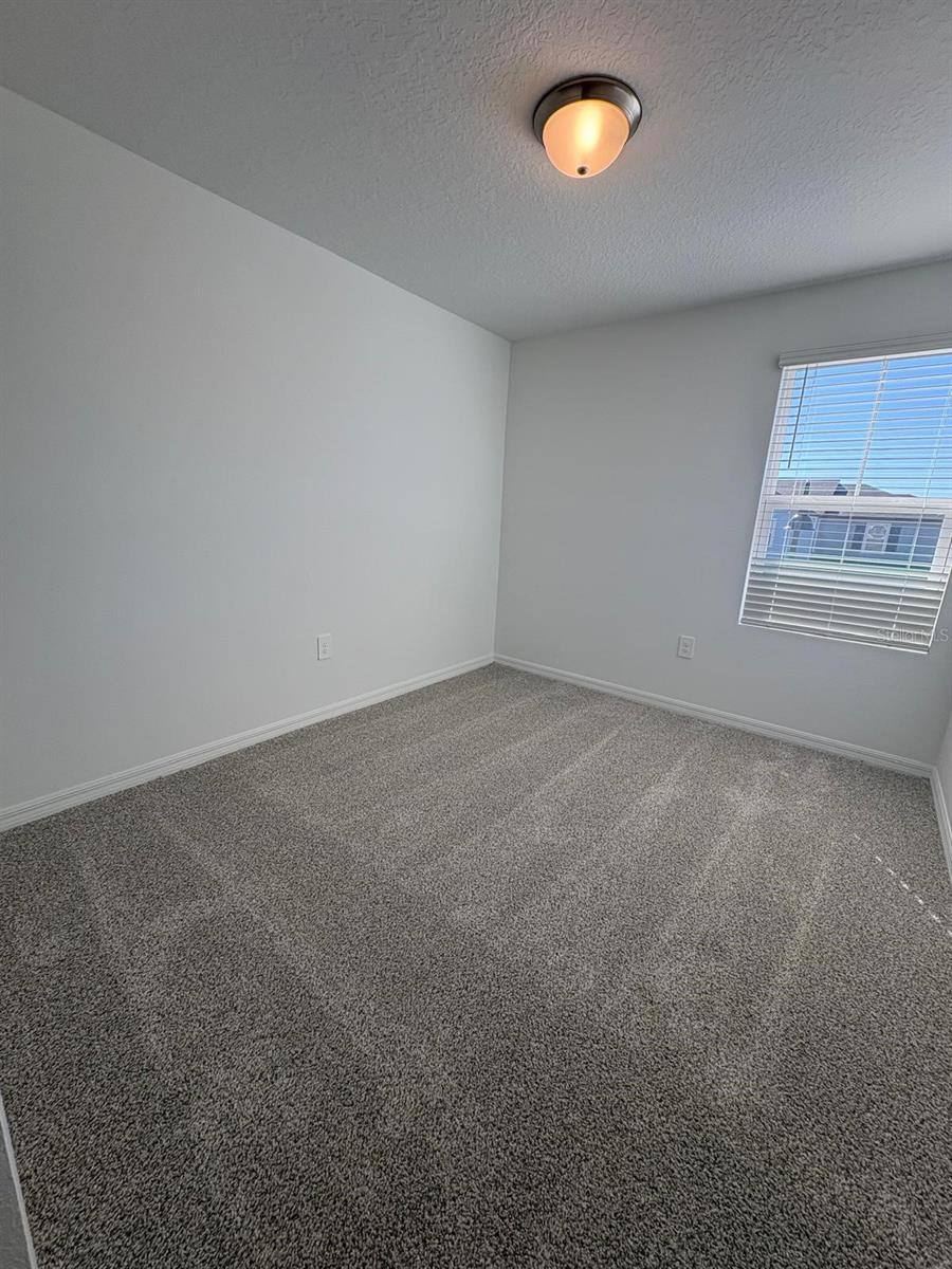 Image 5 of 13 For 16439 Happy Eagle Drive