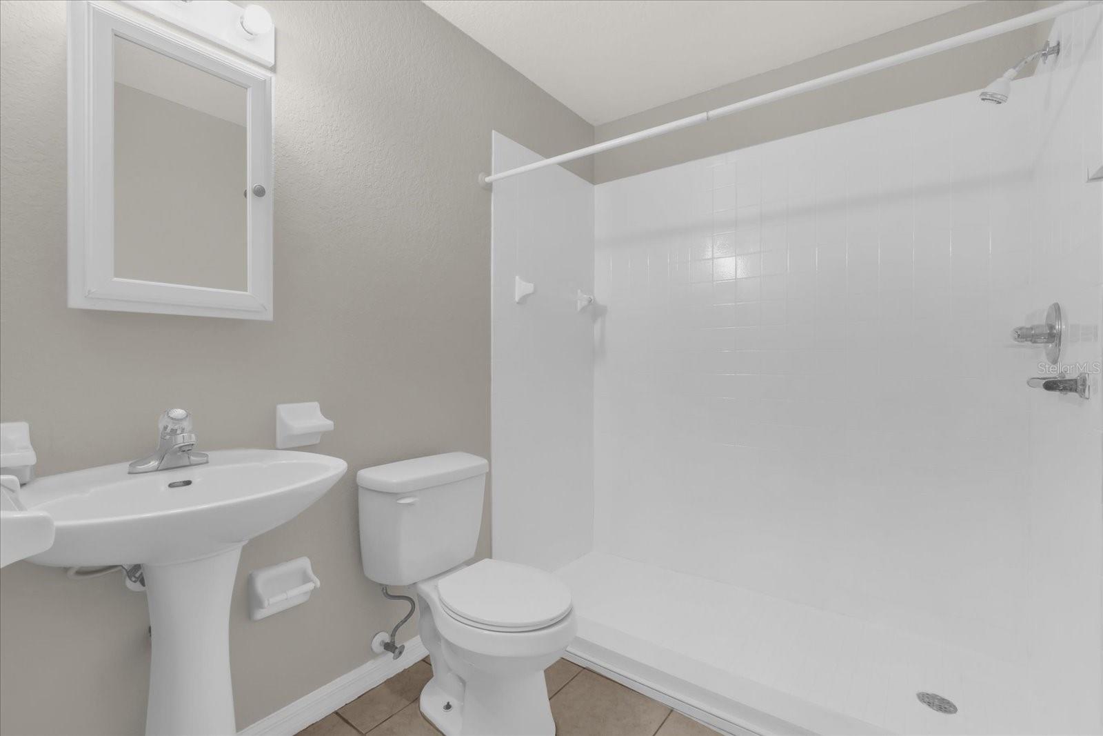 Image 18 of 27 For 1240 20th Street