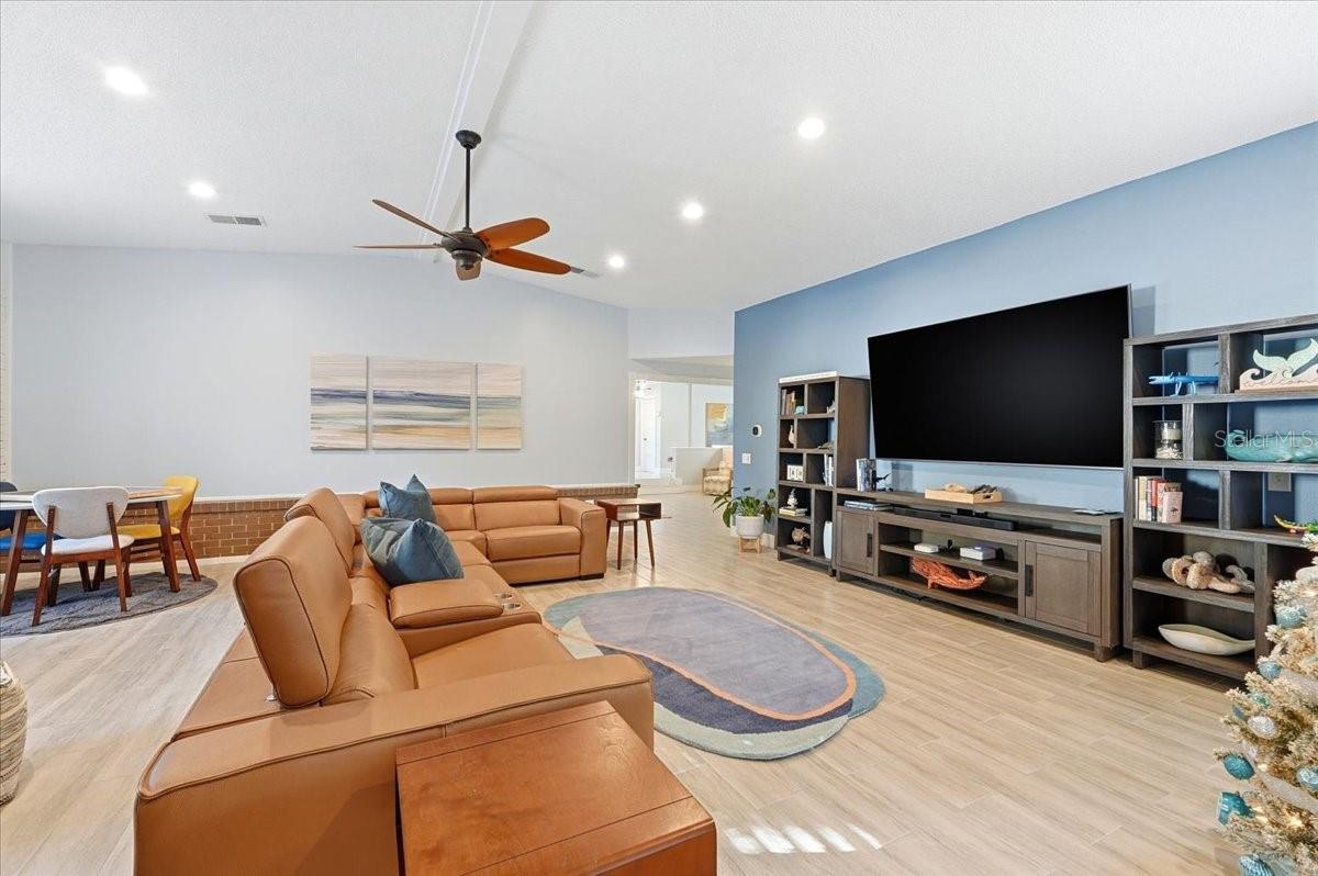 Image 19 of 79 For 4310 Shadow Wood Trail