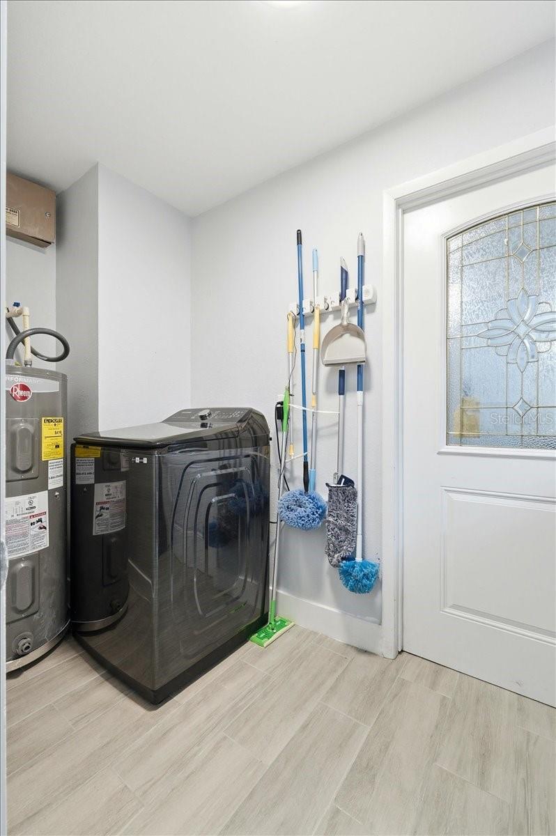 Image 36 of 79 For 4310 Shadow Wood Trail